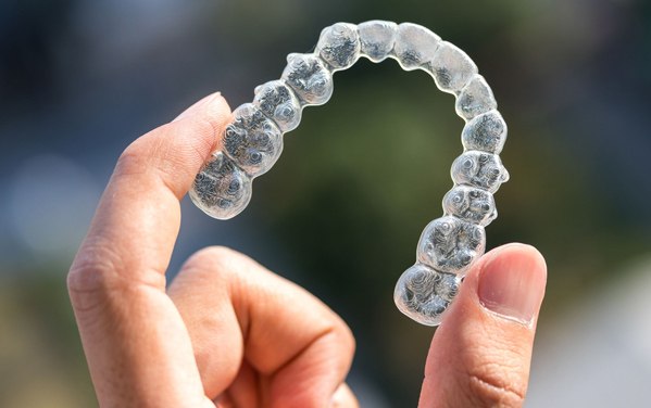 what is invisalign or clear aligners compressed